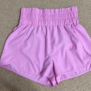 High waisted crinkle shorts